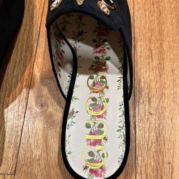 Gucci horsebit slides. Never worn. Taps were added to protect shoes - Picture 2 of 10